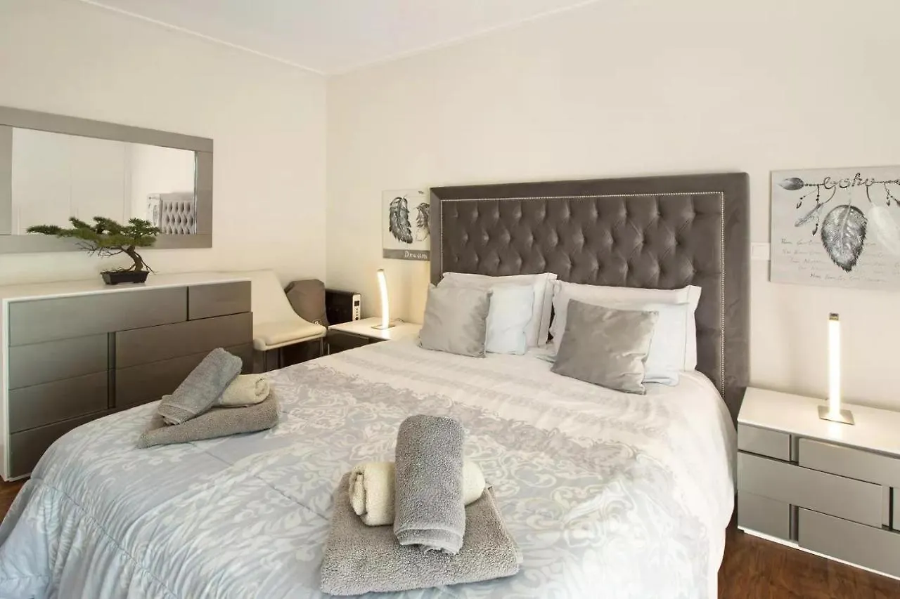 Madalenas Palace- Apartment Фуншал 0*,  Португалия